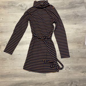 Beautiful bodycon dress (small)